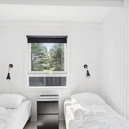 Blondine Holiday home *