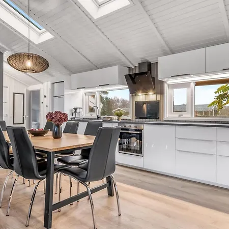 Blondine - 940m From The Sea By Interhome * Hjørring